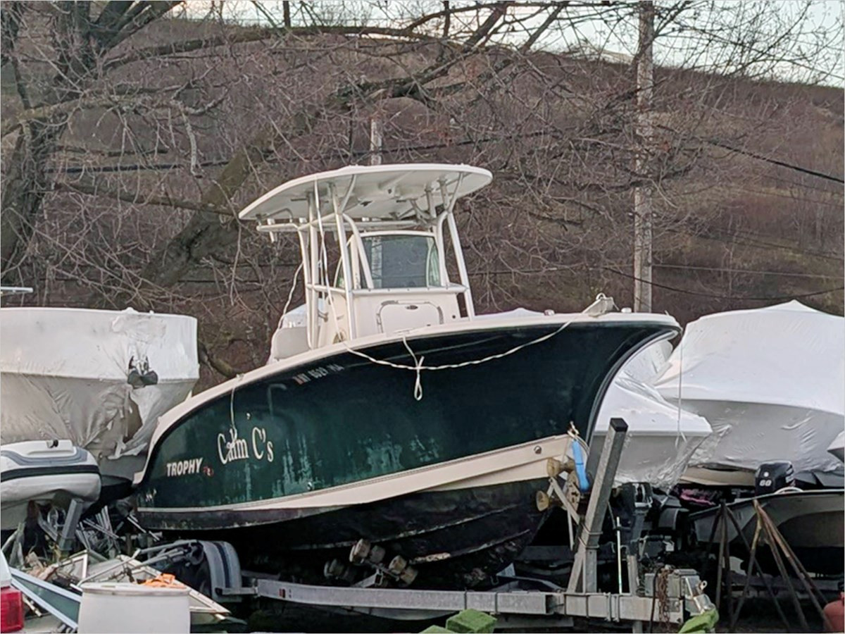 25' TROPHY 2004 2503