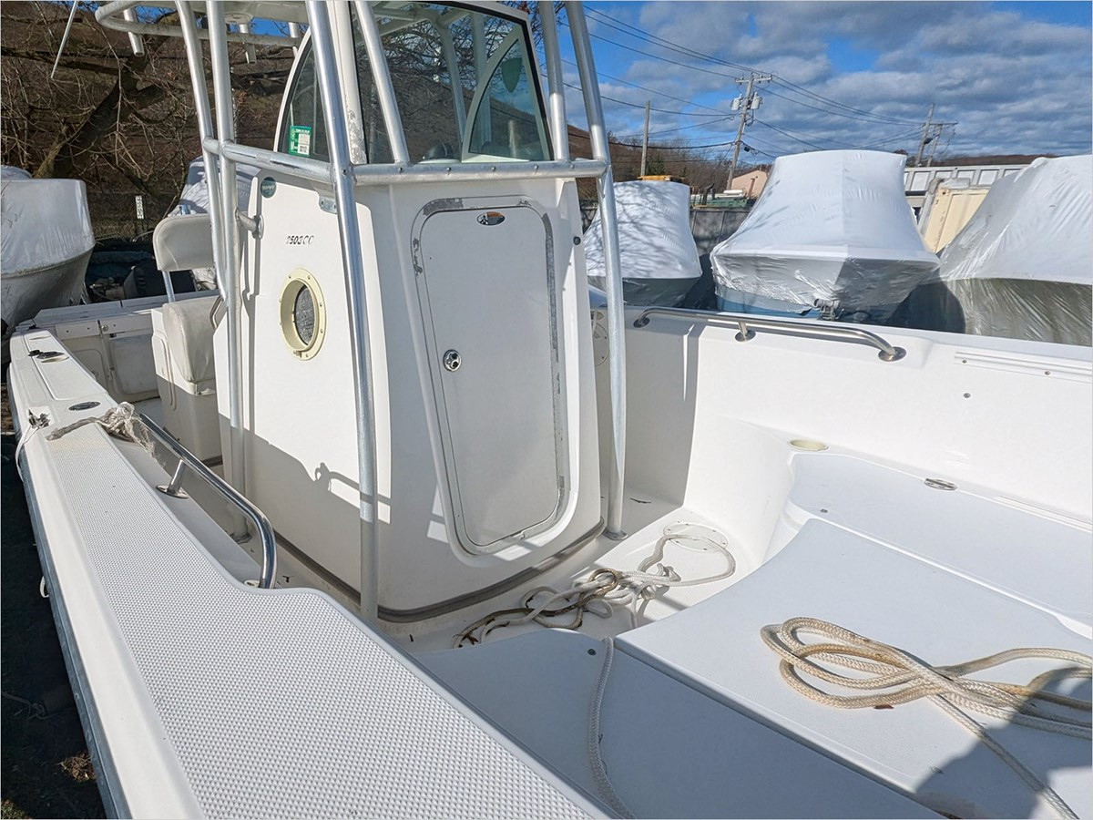https://arconyachts.ams3.digitaloceanspaces.com/222145/conversions/large_4884162-optimize.jpg