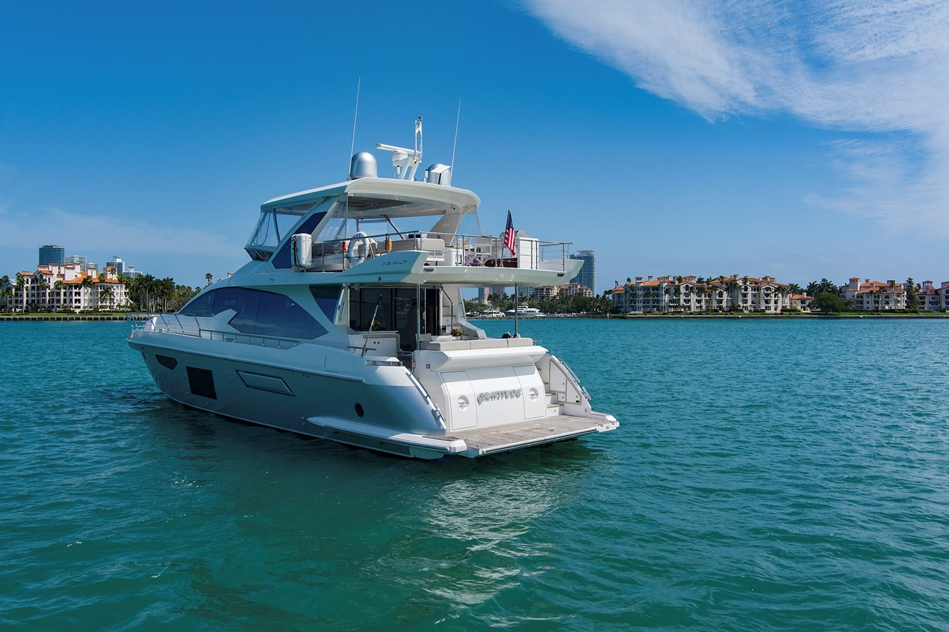 https://arconyachts.ams3.digitaloceanspaces.com/222284/conversions/large_4883812-optimize.jpg