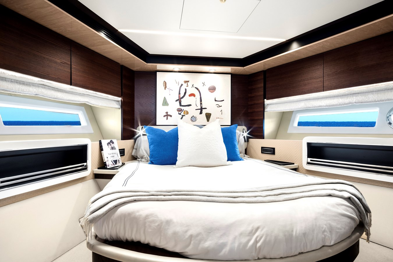 https://arconyachts.ams3.digitaloceanspaces.com/222330/conversions/large_4883904-optimize.jpg