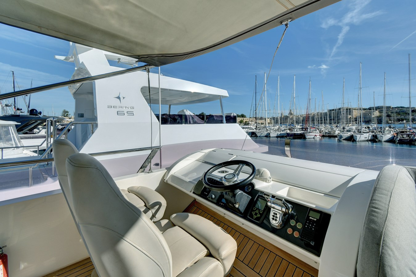 https://arconyachts.ams3.digitaloceanspaces.com/222364/conversions/large_4886053-optimize.jpg