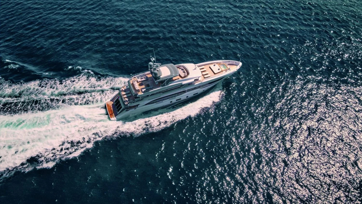 https://arconyachts.ams3.digitaloceanspaces.com/38645/conversions/5FewujbemYUNpcxntUitkABaDvPbQUXz2Q05W2Vb-optimize.jpg