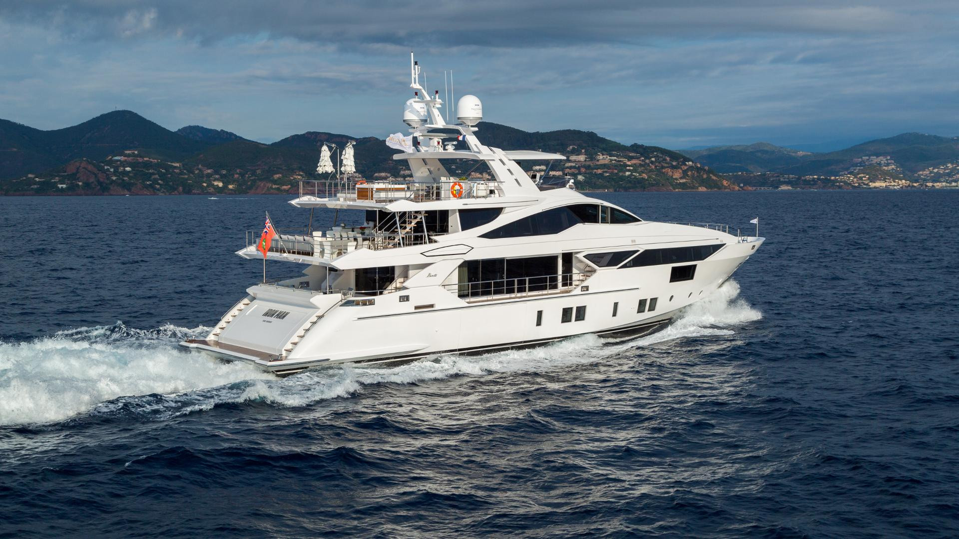 https://arconyachts.ams3.digitaloceanspaces.com/38791/conversions/122_4227256206-optimize.jpg
