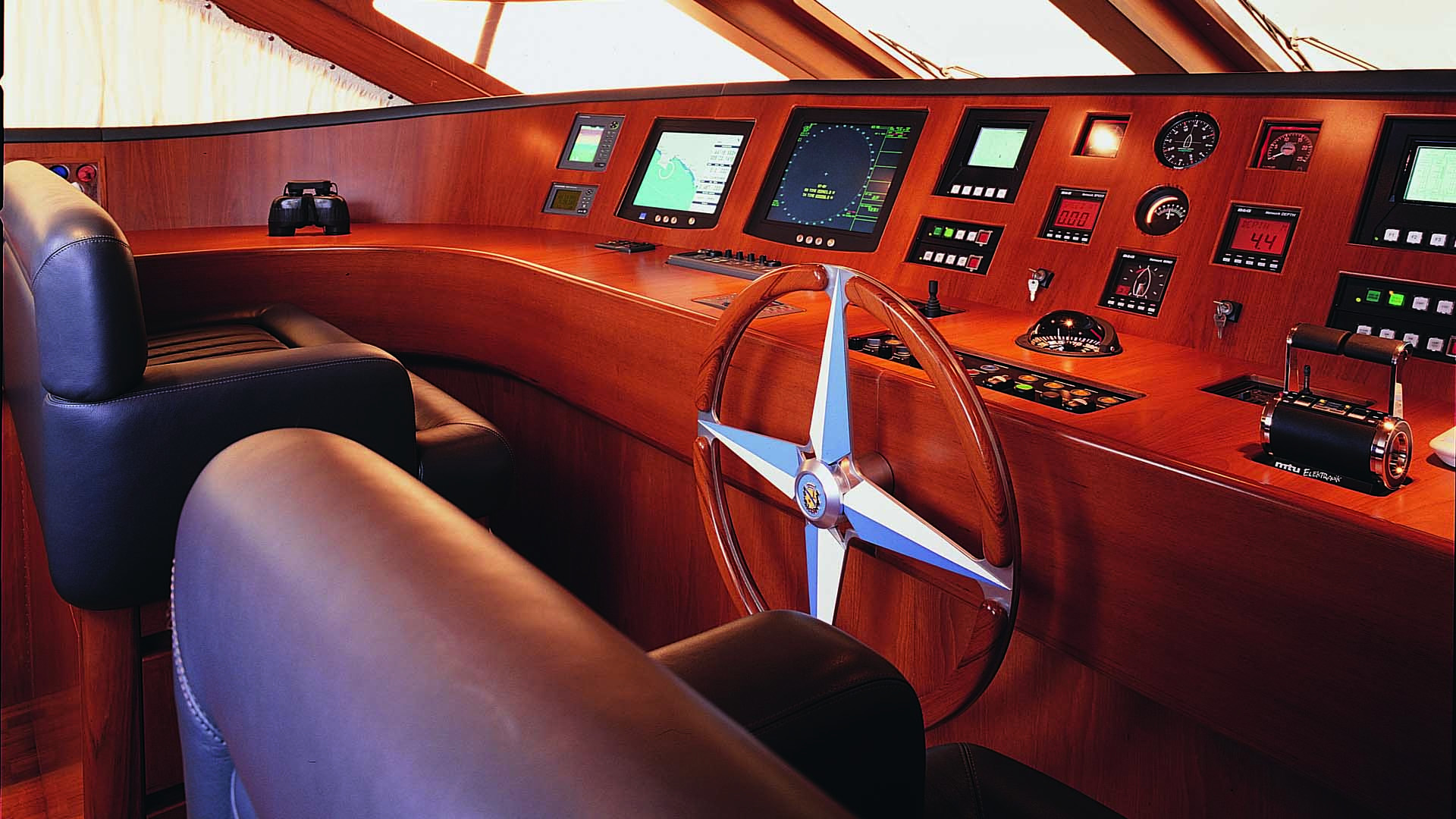 https://arconyachts.ams3.digitaloceanspaces.com/39168/conversions/135_0385235888-optimize.jpg