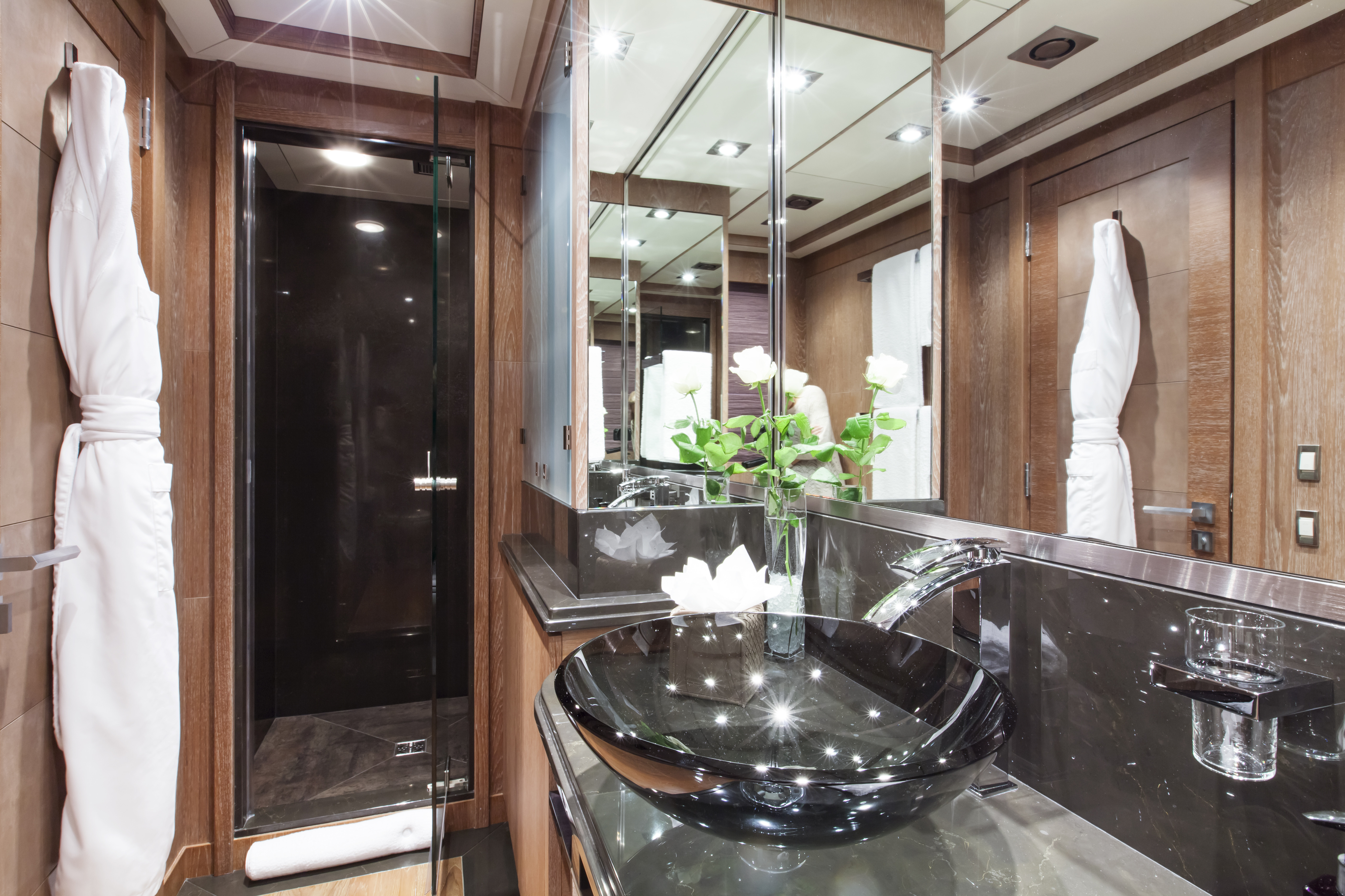 Palmer Johnson VANTAGE 45m