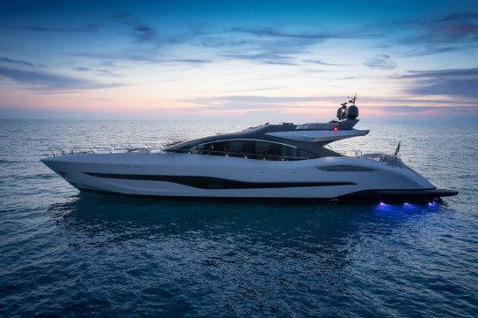 Mangusta Maxi Open 104 Rev
