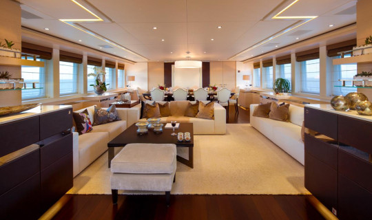 LADY L 44.60m Heesen
