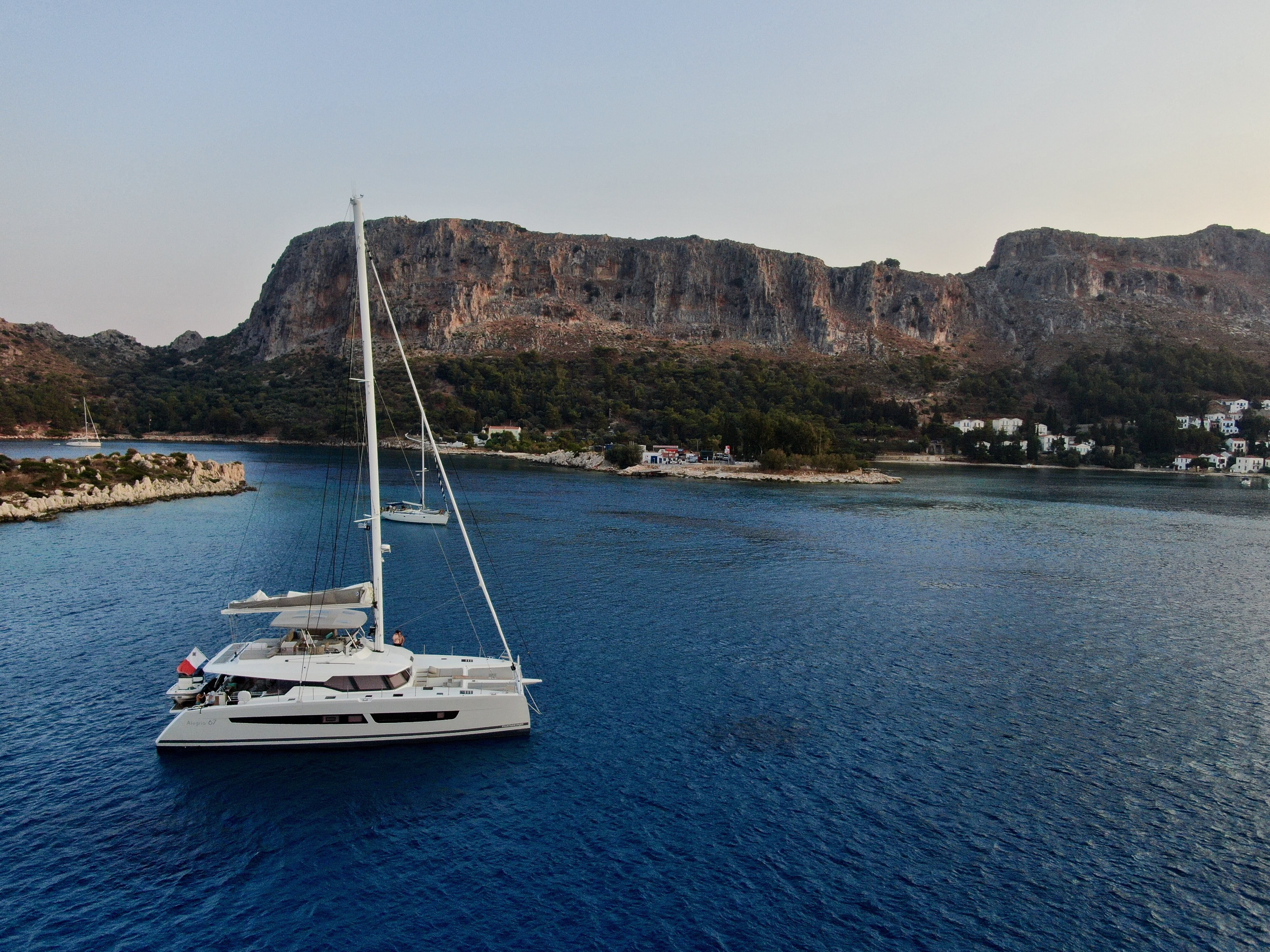 Fountaine Pajot SERENISSIMA