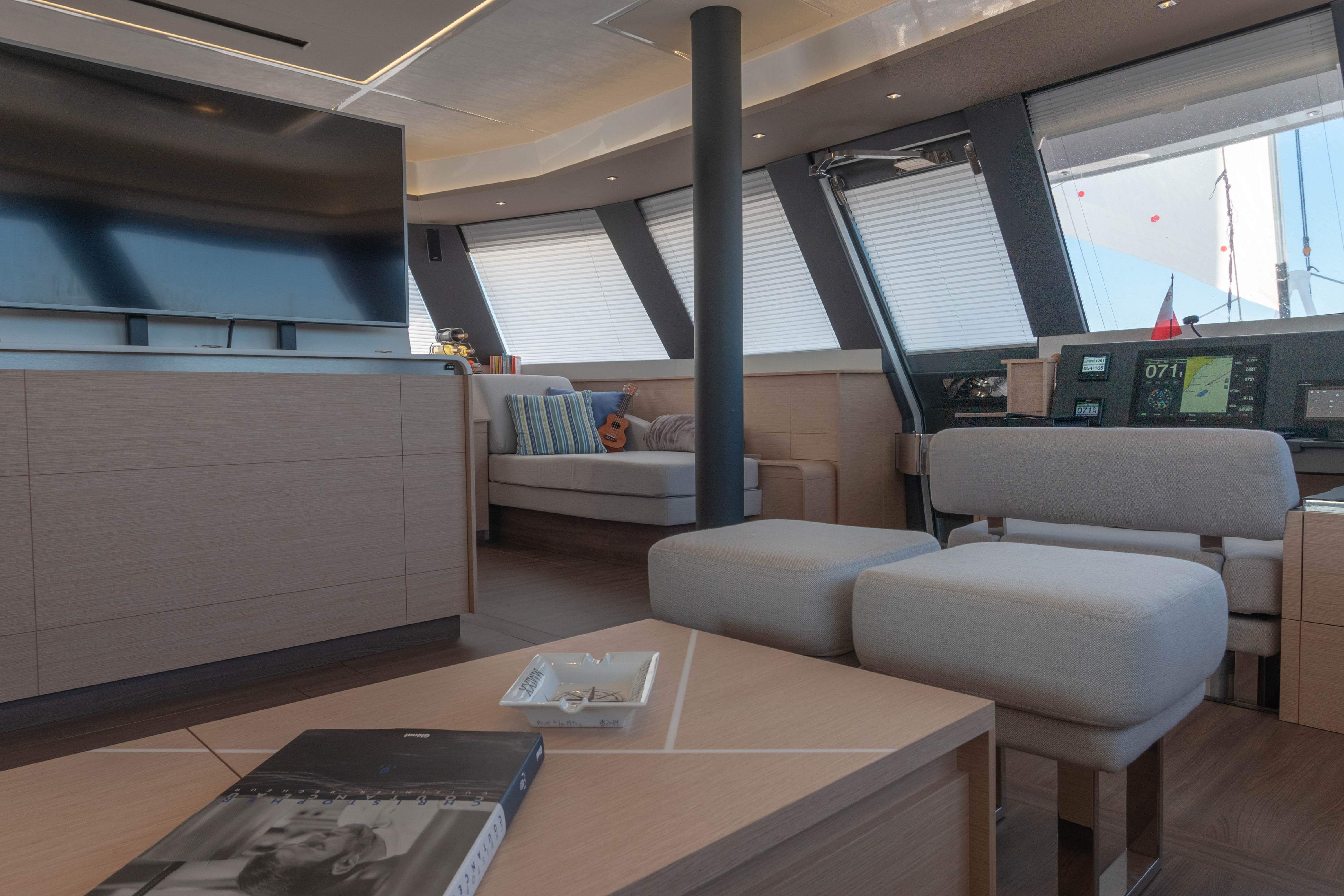 Fountaine Pajot SERENISSIMA