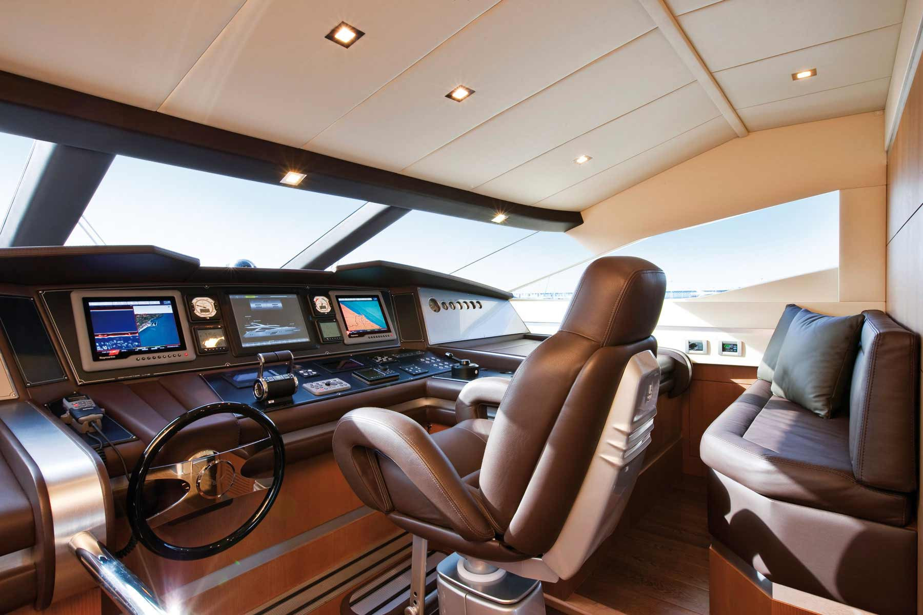 https://arconyachts.ams3.digitaloceanspaces.com/41385/conversions/133_2576725187-optimize.jpg