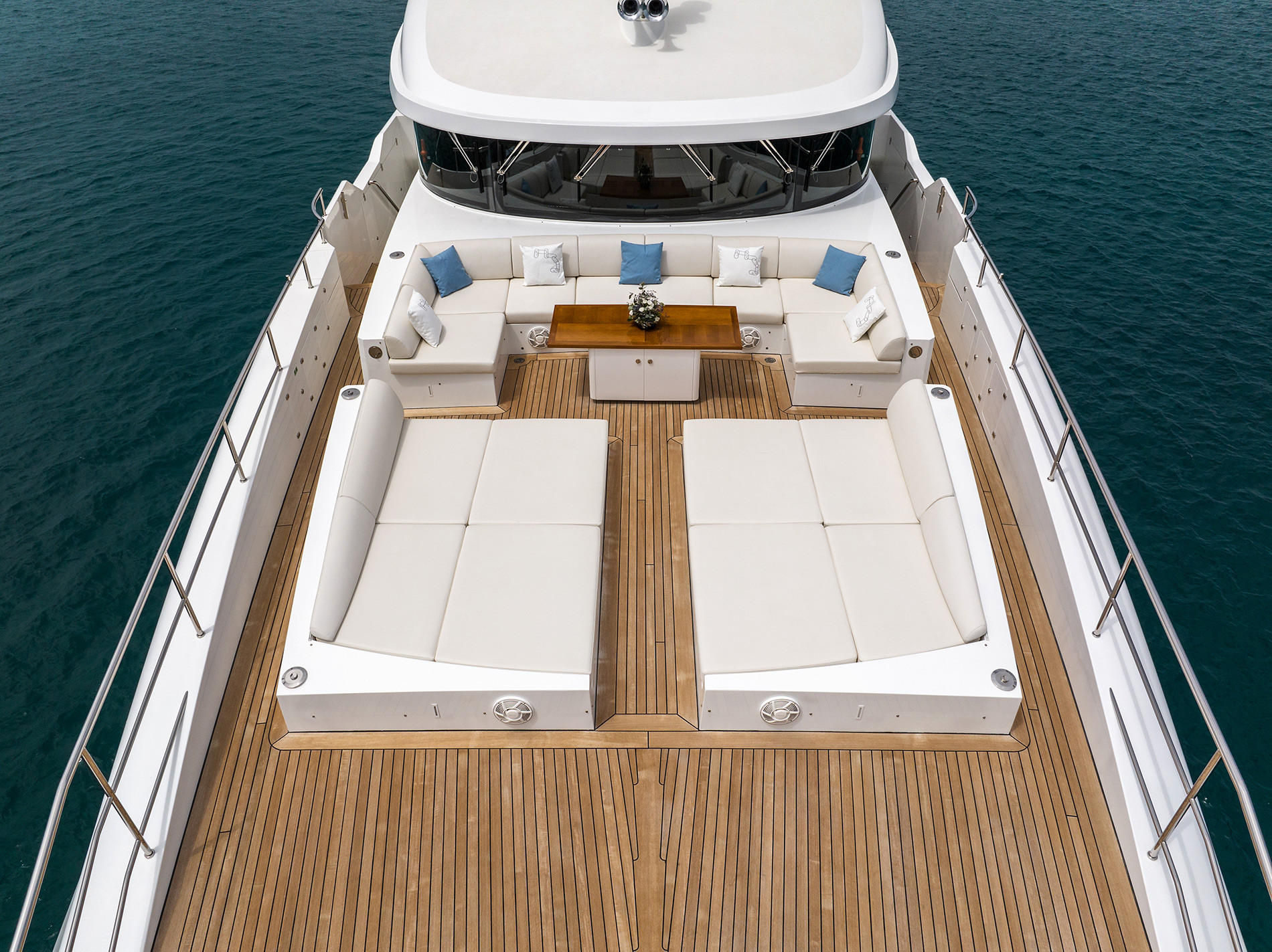https://arconyachts.ams3.digitaloceanspaces.com/43906/conversions/WodLdIEFOGbQNwlugLMqF2katMzr9IPnWkyVy37i-optimize.jpg