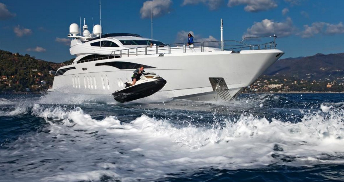 https://arconyachts.ams3.digitaloceanspaces.com/44135/conversions/553_9393552441-optimize.jpg