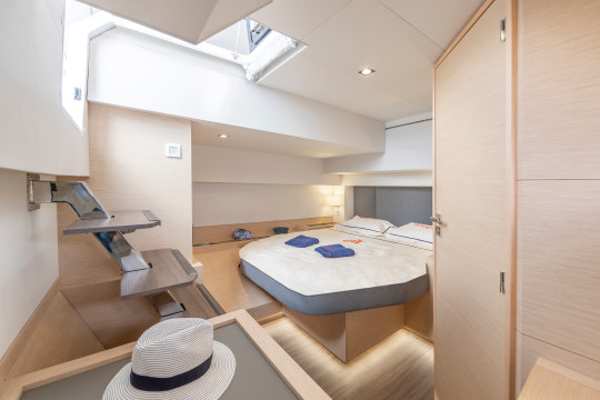 Fountaine Pajot AETHER