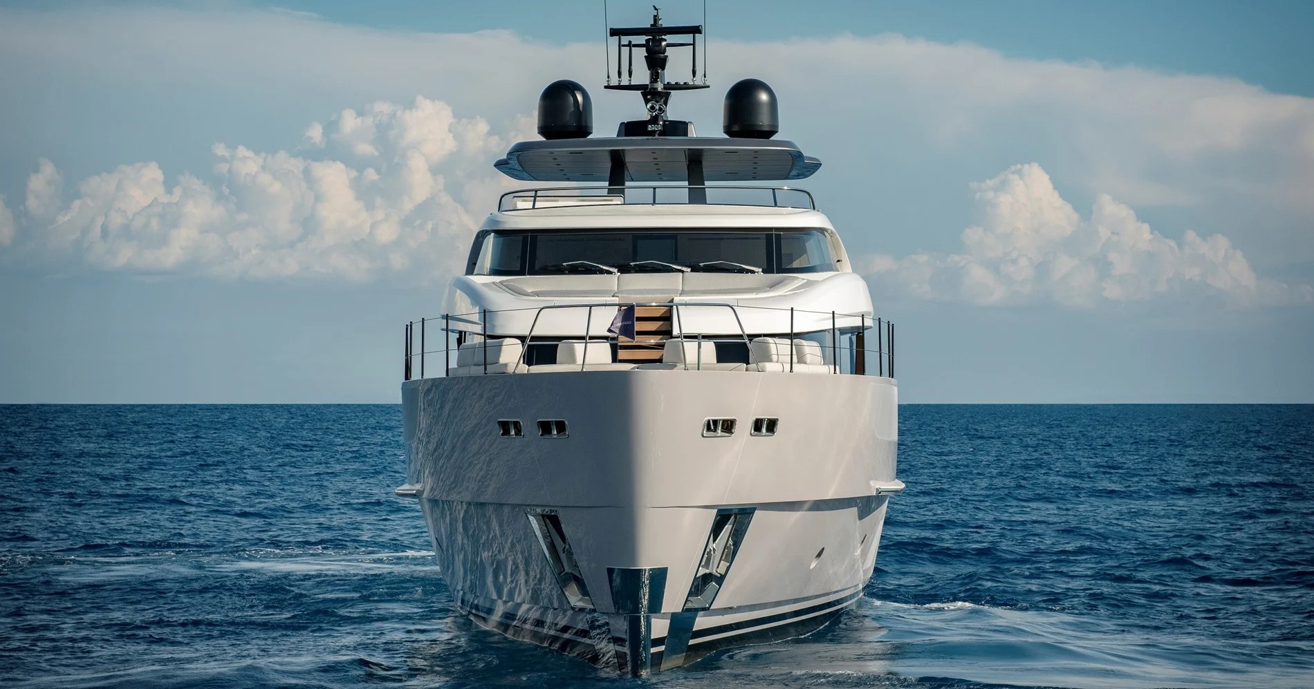 https://arconyachts.ams3.digitaloceanspaces.com/44267/conversions/lJ9T2v35c9UuEsTr5MjHGMIStNmOVRVVhJtCGVRZ-optimize.jpg