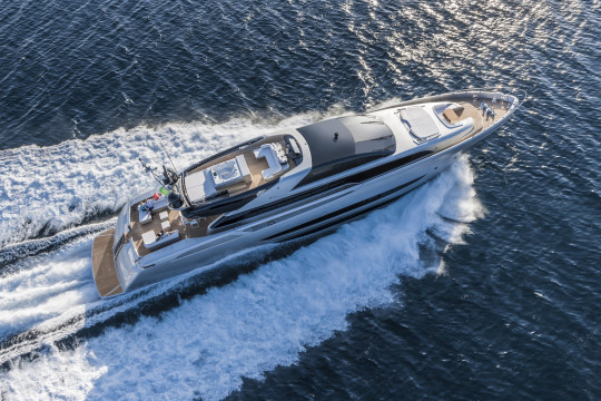 Riva MYTHOS