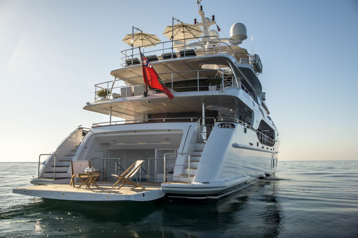 https://arconyachts.ams3.digitaloceanspaces.com/45097/conversions/540_7741694299-optimize.jpg