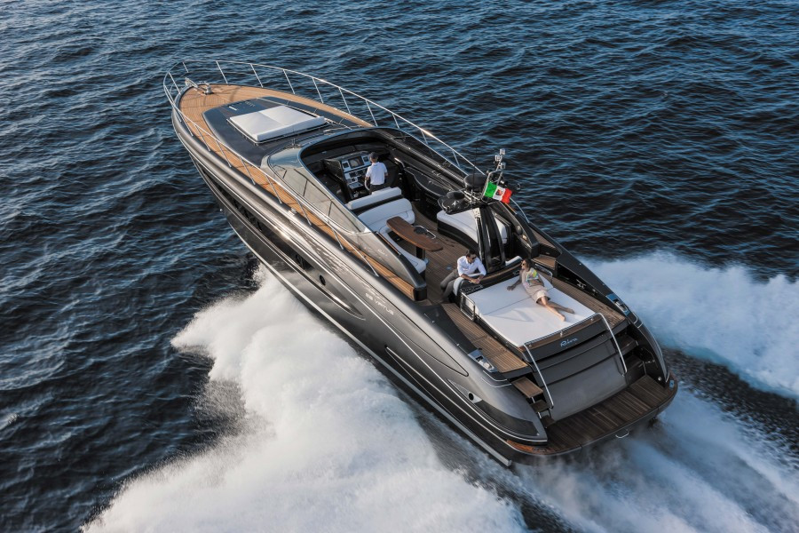 https://arconyachts.ams3.digitaloceanspaces.com/45326/conversions/249_2553831977-optimize.jpg