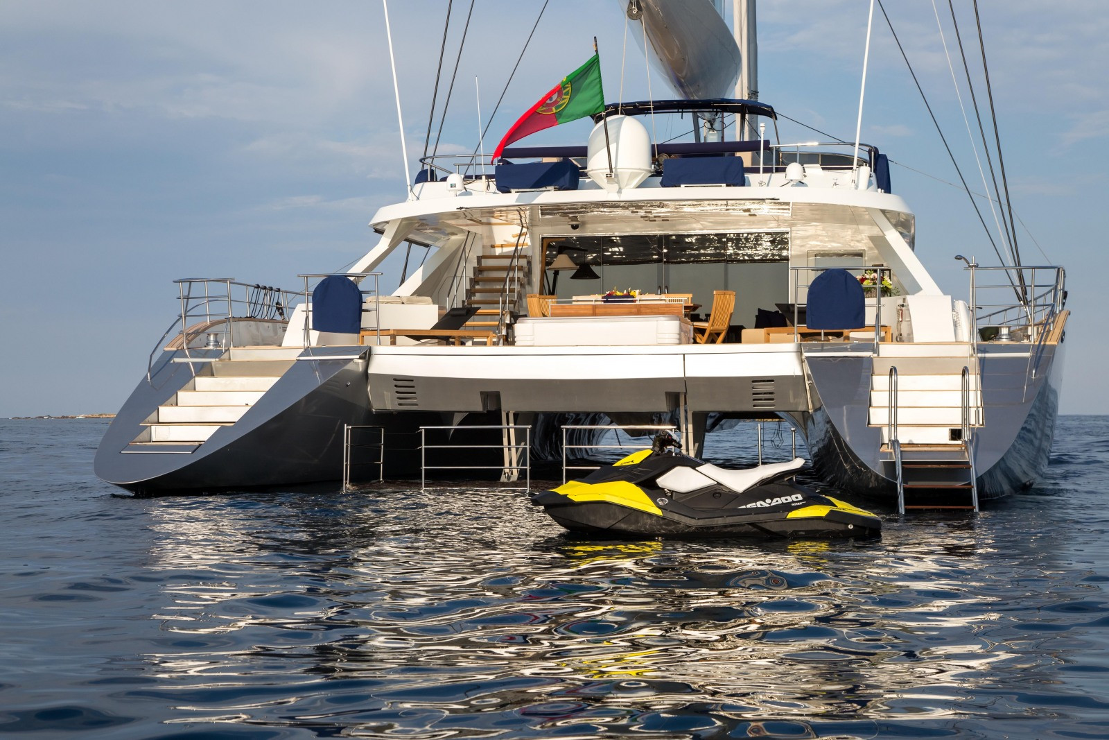 https://arconyachts.ams3.digitaloceanspaces.com/45488/conversions/716_5710477120-optimize.jpg