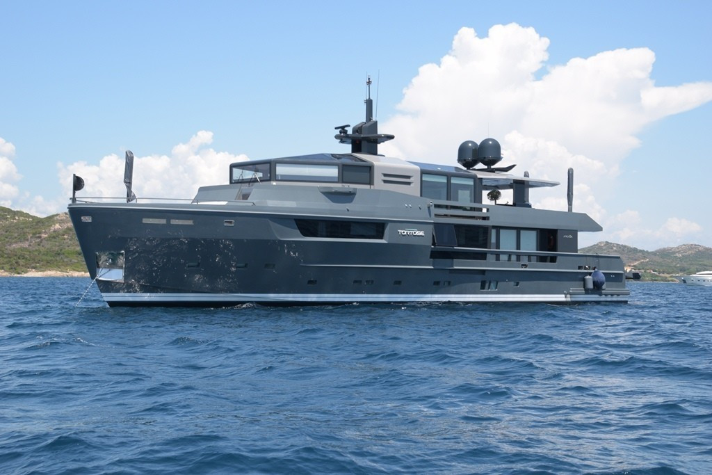 https://arconyachts.ams3.digitaloceanspaces.com/45624/conversions/610_4253138311-optimize.jpg