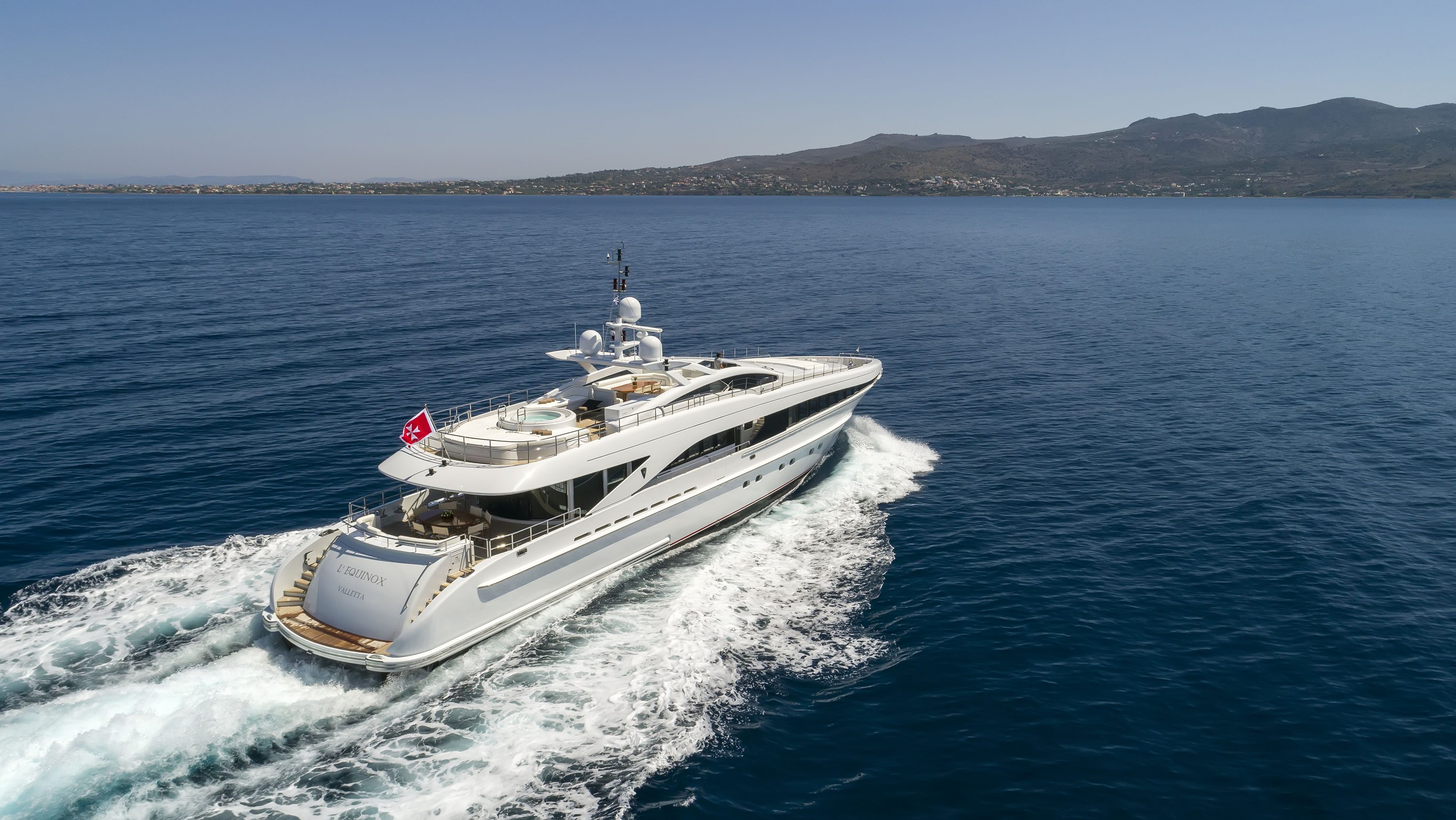 Heesen L'EQUINOX
