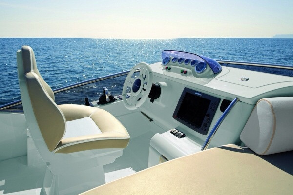 Azimut 48
