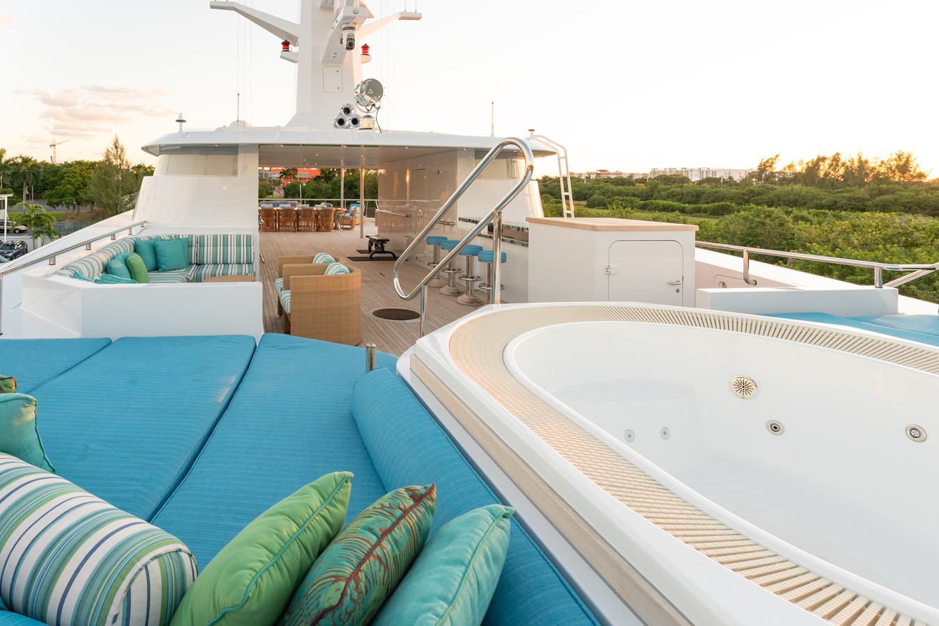 58M ABEKING & RASMUSSEN