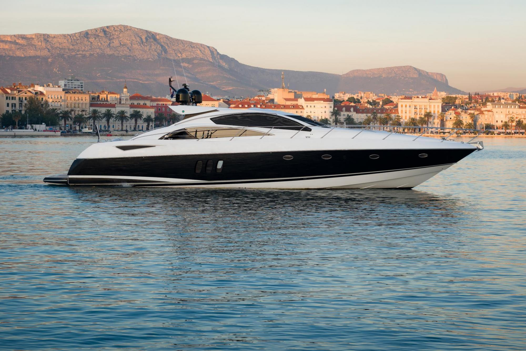 Sunseeker GLORIOUS
