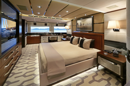 Heesen Aurelia 37 m