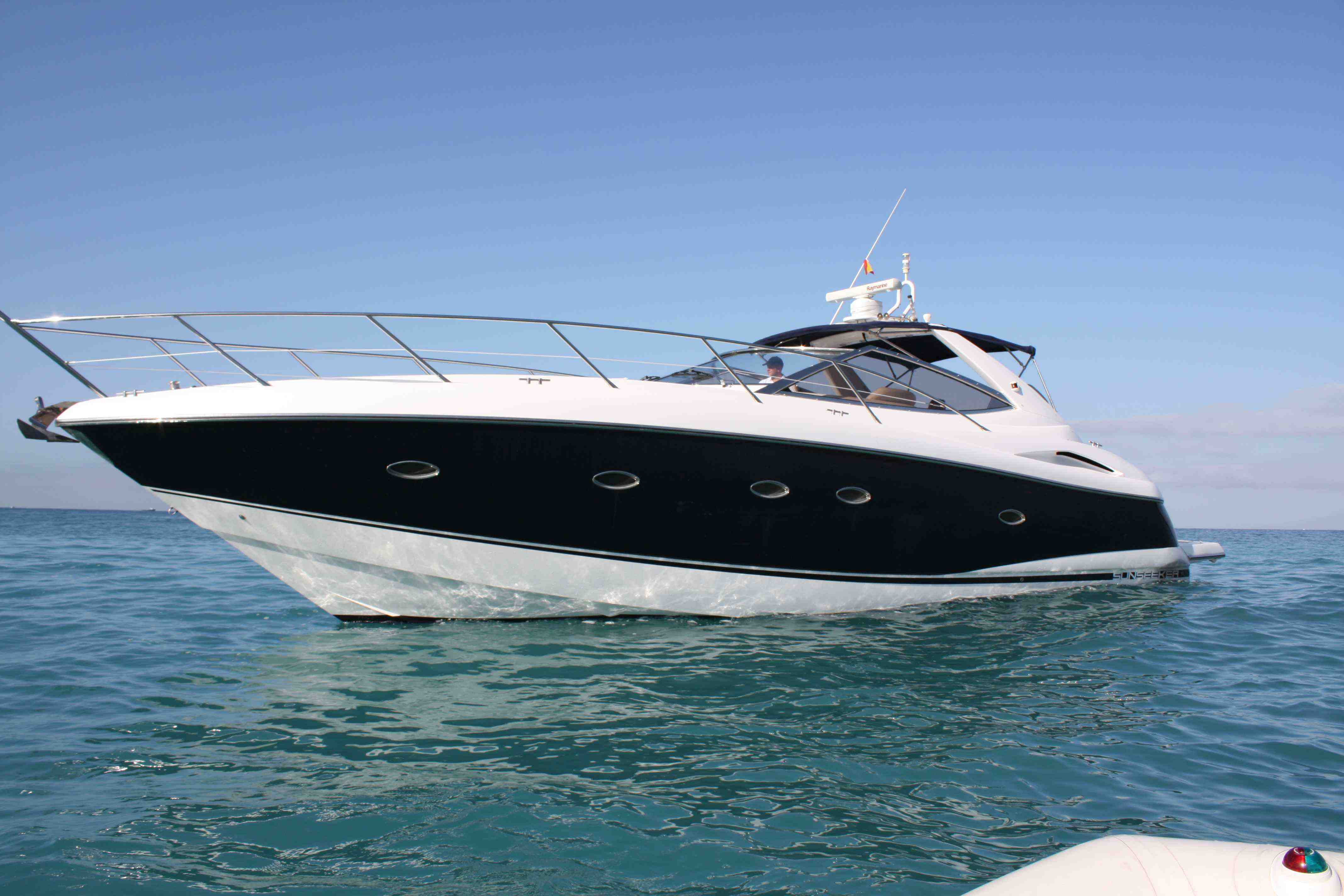 https://arconyachts.ams3.digitaloceanspaces.com/48974/conversions/288_6115072561-optimize.jpg