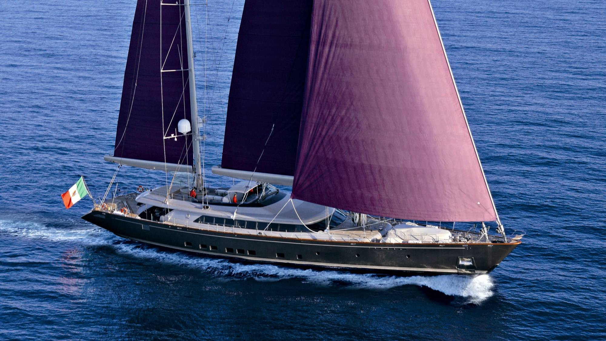 Perini Navi BARACUDA VALETTA