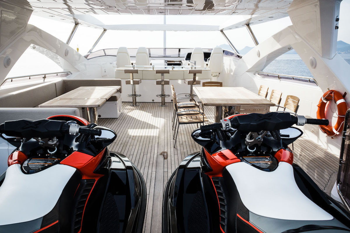 https://arconyachts.ams3.digitaloceanspaces.com/49828/conversions/461_9505829757-optimize.jpg