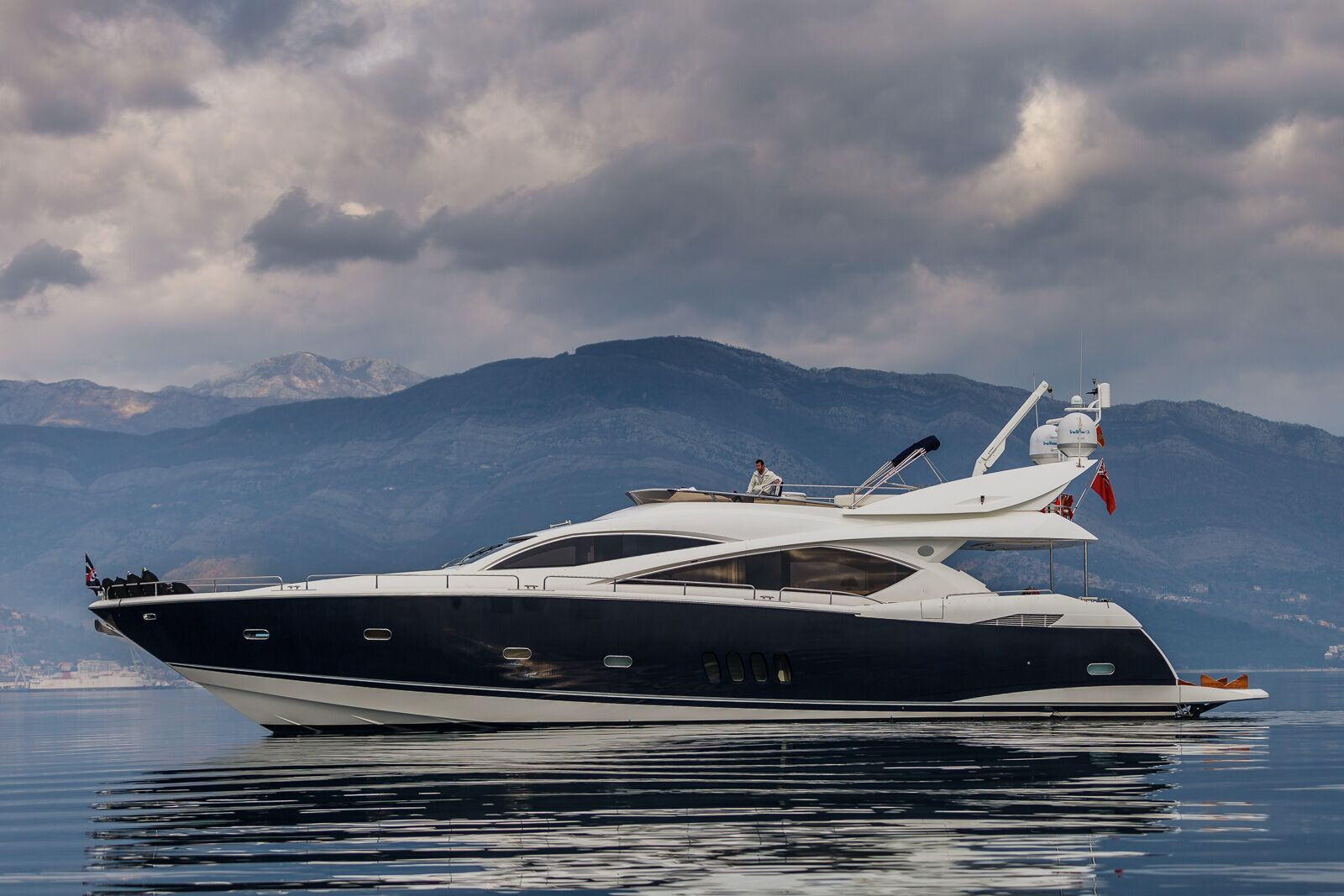 https://arconyachts.ams3.digitaloceanspaces.com/51788/conversions/537_0079047667-optimize.jpg