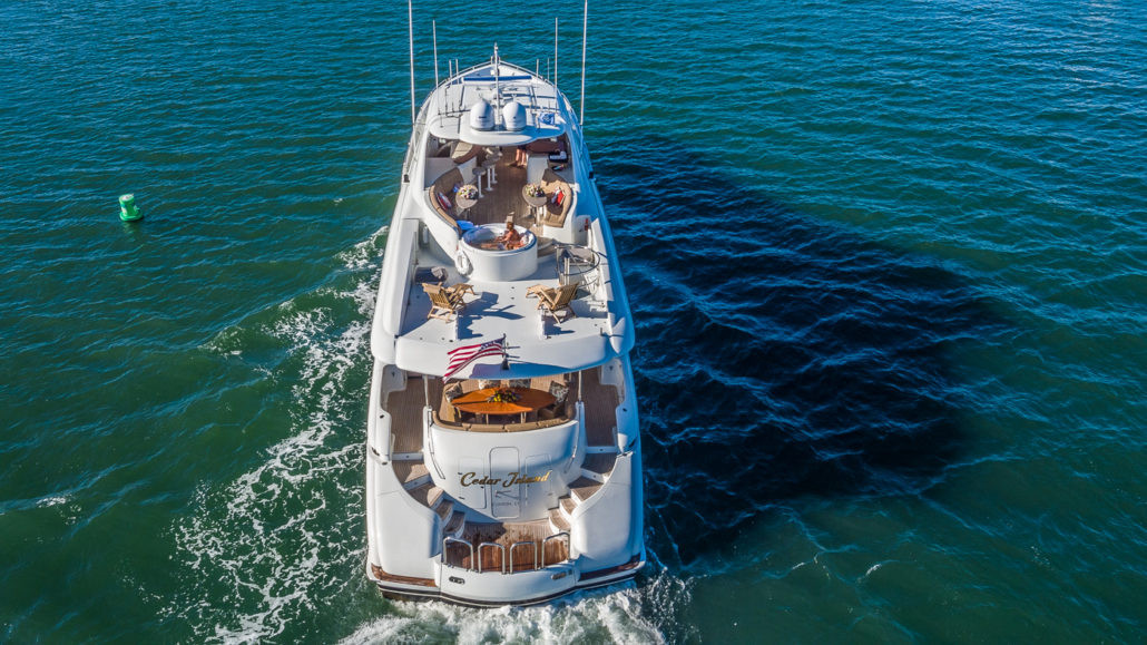 https://arconyachts.ams3.digitaloceanspaces.com/51867/conversions/502_9505064591-optimize.jpg