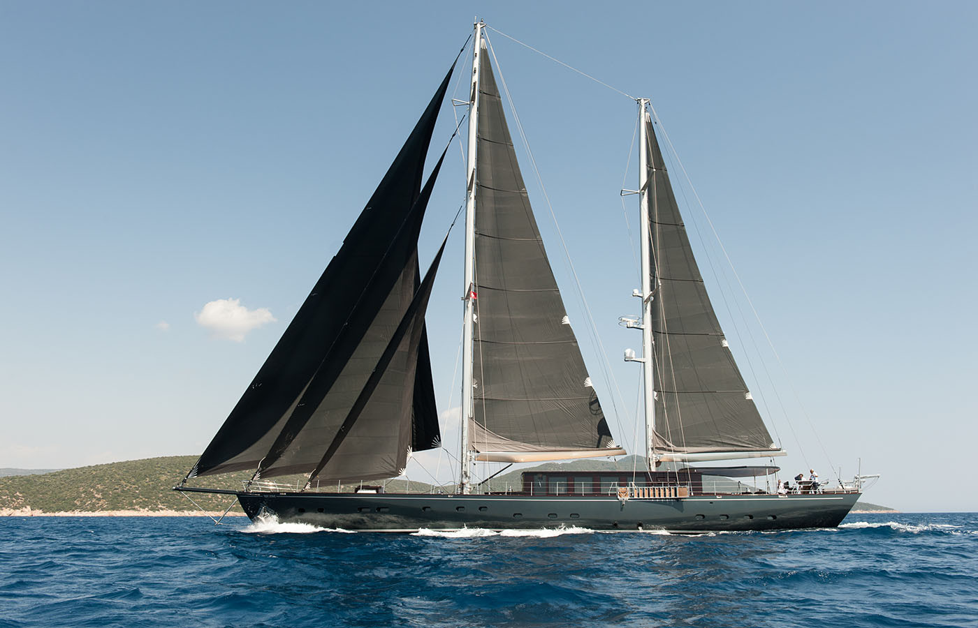 Sailing Ketch ROX STAR 40m