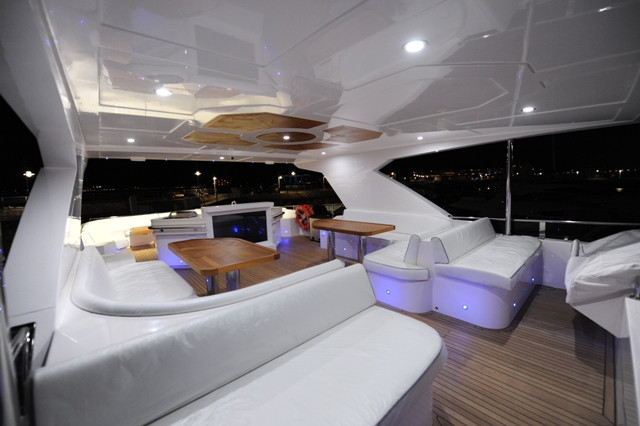 https://arconyachts.ams3.digitaloceanspaces.com/52291/conversions/522_6389542152-optimize.jpg