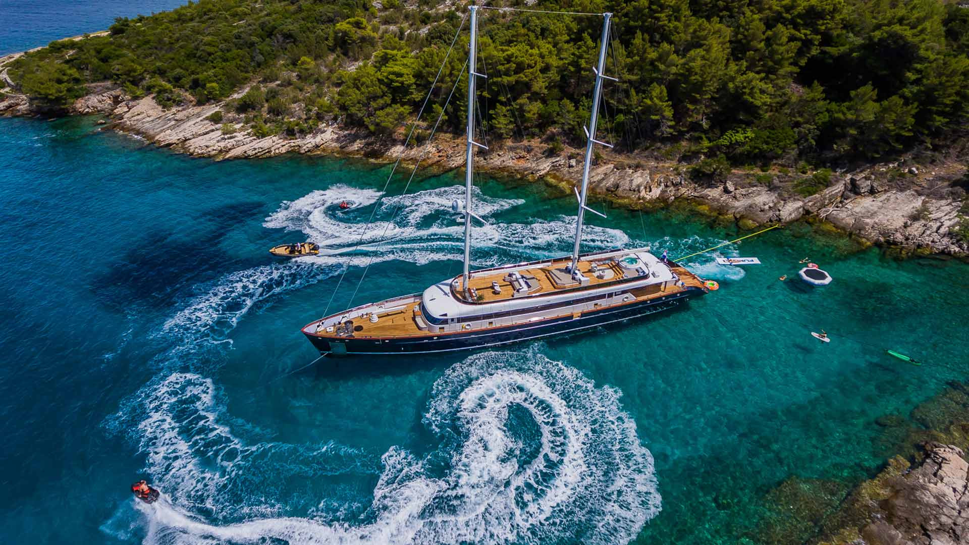 https://arconyachts.ams3.digitaloceanspaces.com/53029/conversions/6S0DEZSkd451welsjnuVPERubgveAJ7vqEhPwYw3-optimize.jpg