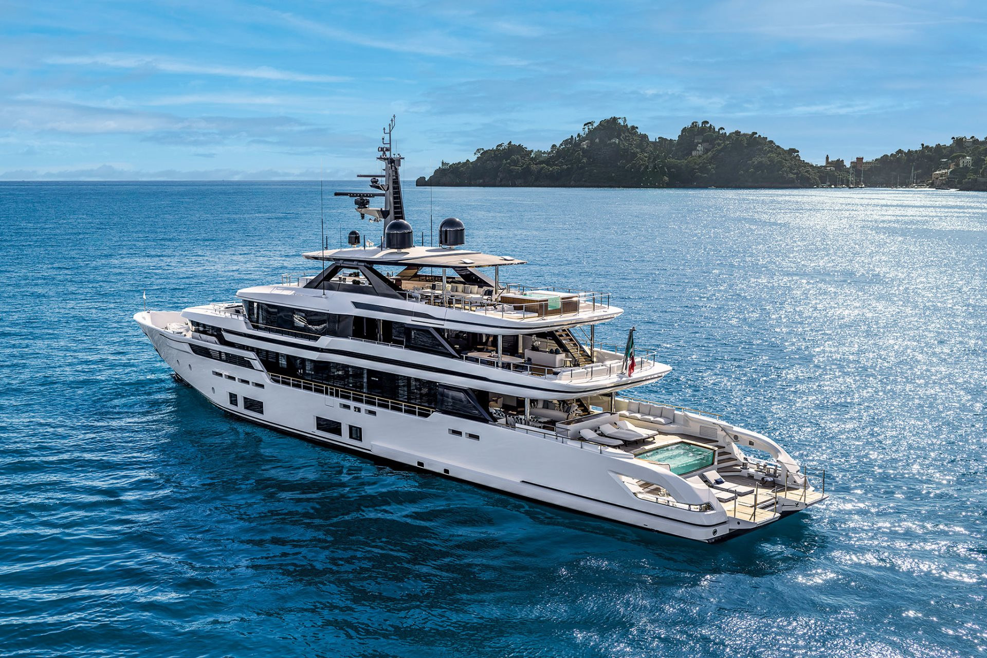 CUSTOM LINE 50 - NEW BUILD