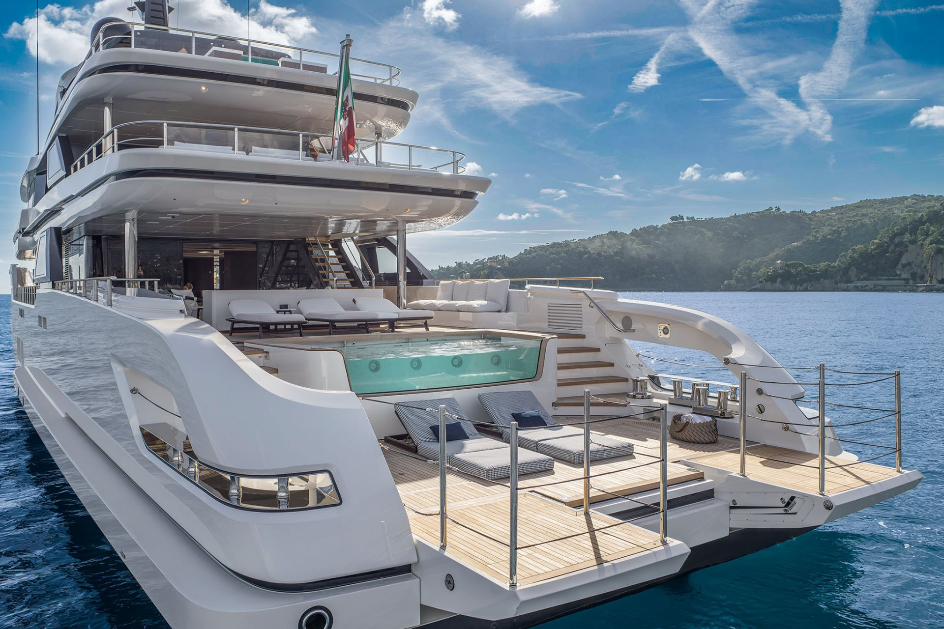 CUSTOM LINE 50 - NEW BUILD