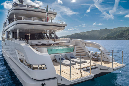 CUSTOM LINE 50 - NEW BUILD