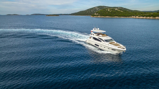 Sunseeker A CLOUD BAY