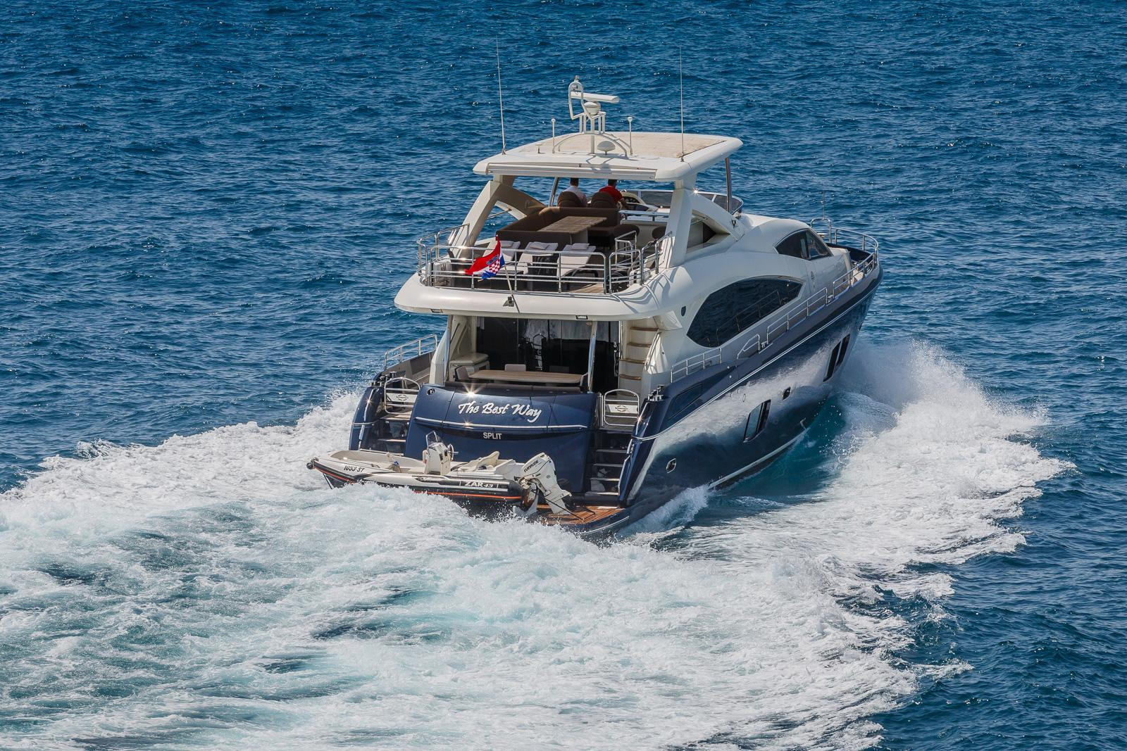 https://arconyachts.ams3.digitaloceanspaces.com/53554/conversions/877_3183624503-optimize.jpg