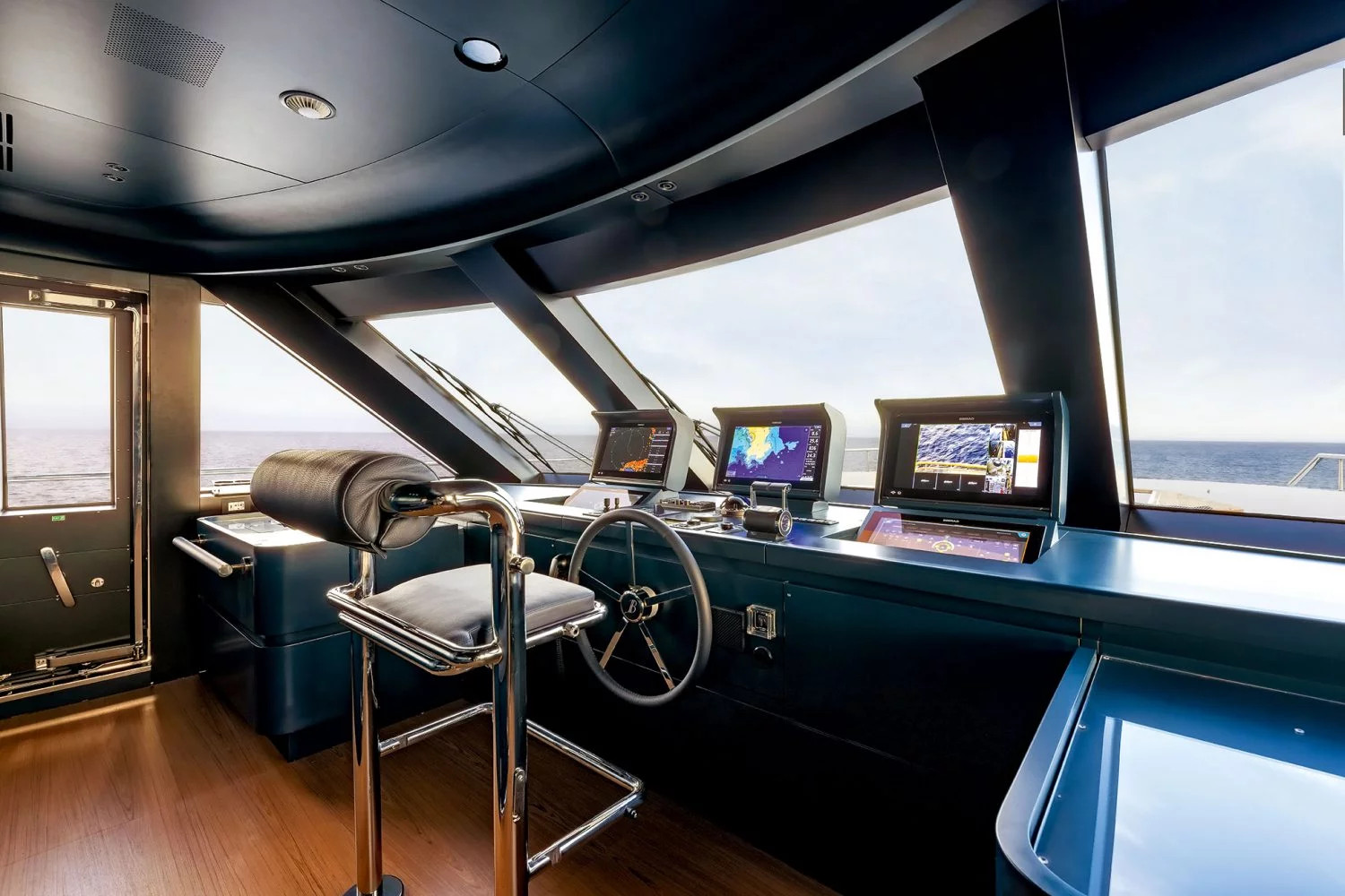 https://arconyachts.ams3.digitaloceanspaces.com/53611/conversions/H81ZFgajyccUhClmi0rL3mOEE25BsMmeq8clbkhN-optimize.jpg