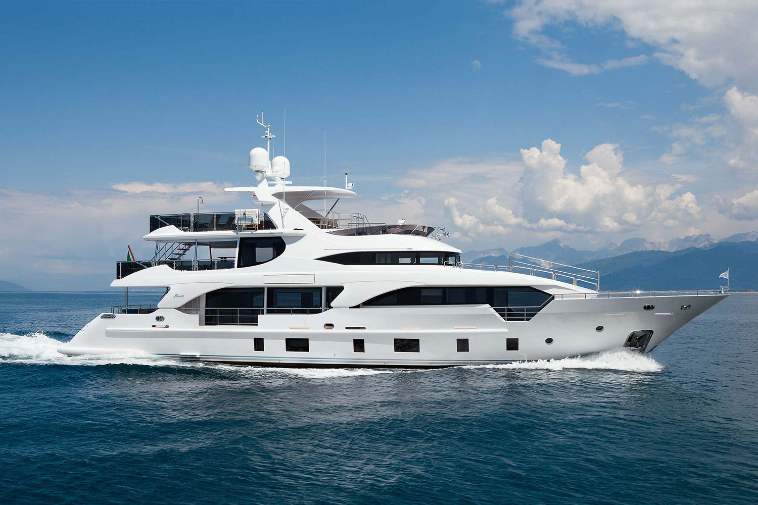 Benetti Tradition 108