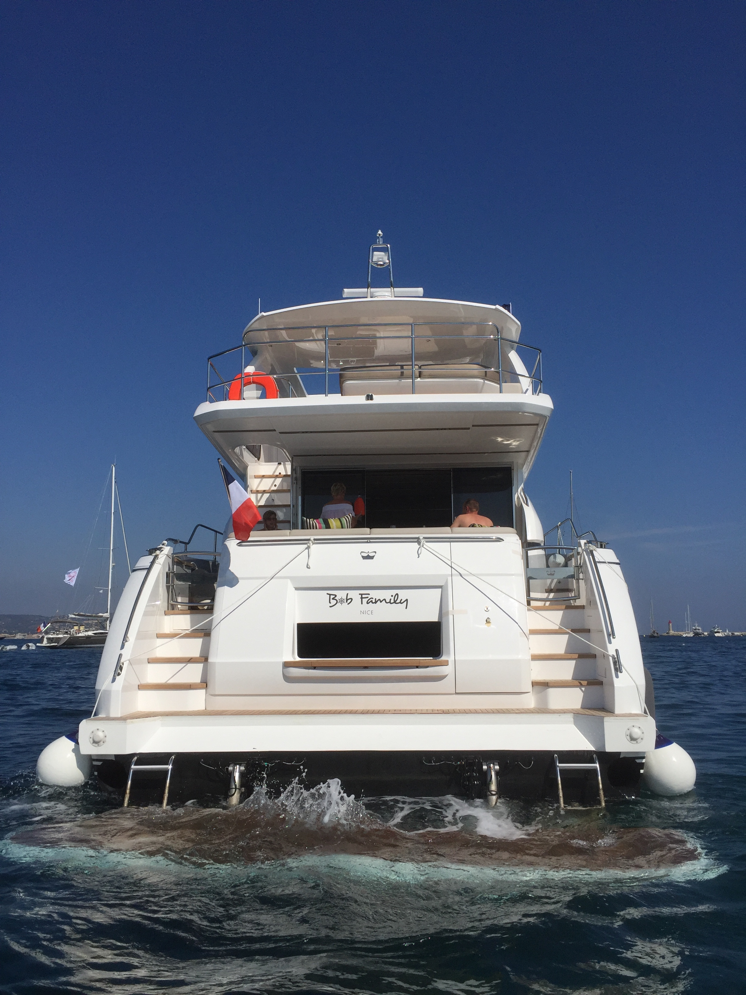 https://arconyachts.ams3.digitaloceanspaces.com/53923/conversions/696_2542229878-optimize.jpg