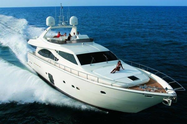https://arconyachts.ams3.digitaloceanspaces.com/54029/conversions/347_7539633615-optimize.jpg