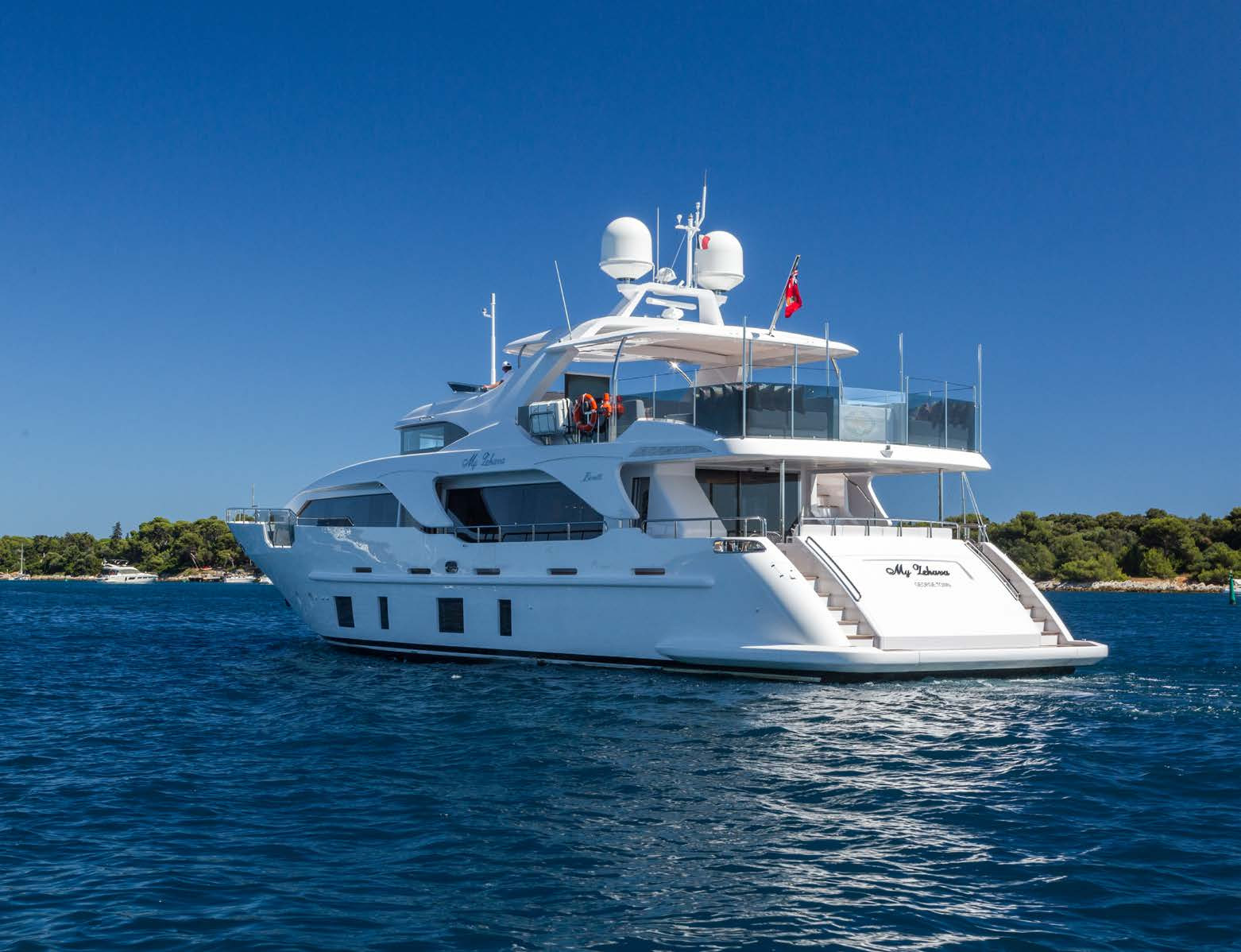 https://arconyachts.ams3.digitaloceanspaces.com/54590/conversions/352_8605860588-optimize.jpg