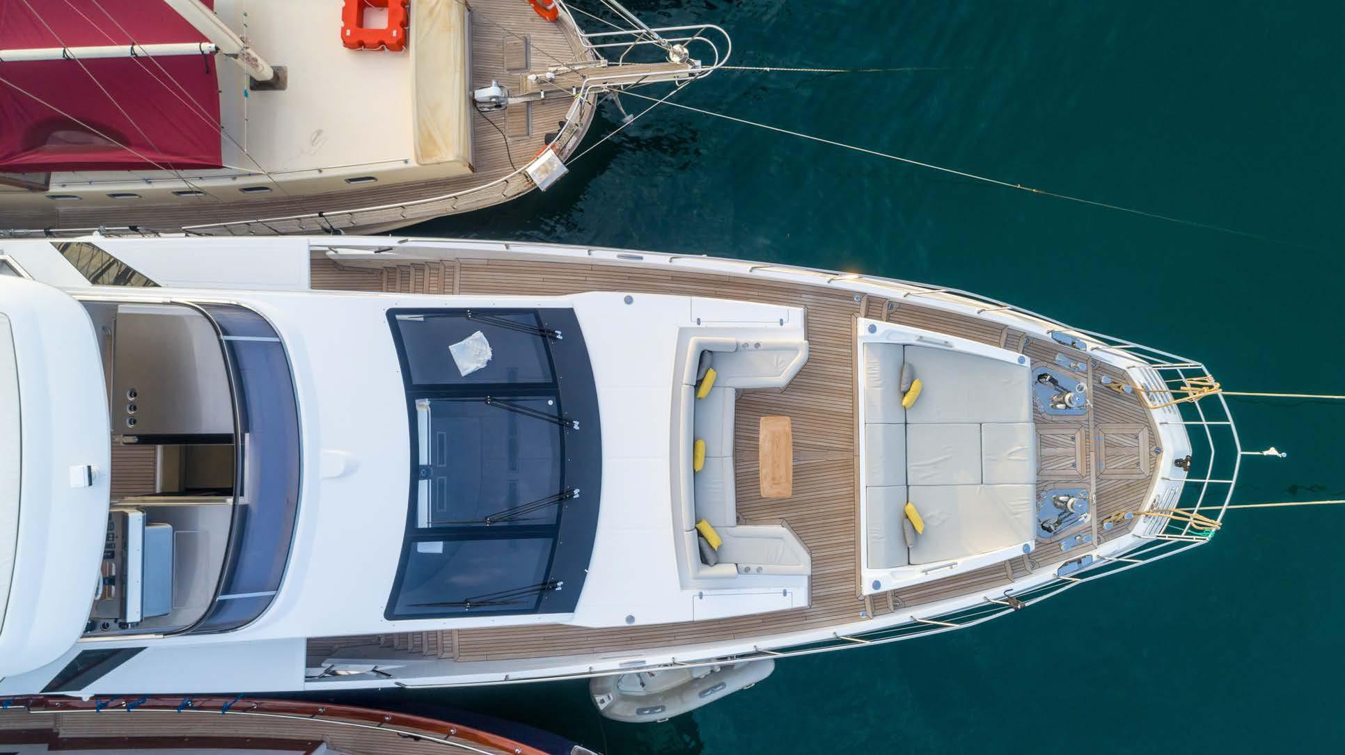 AZIMUT GRANDE 27 METRI