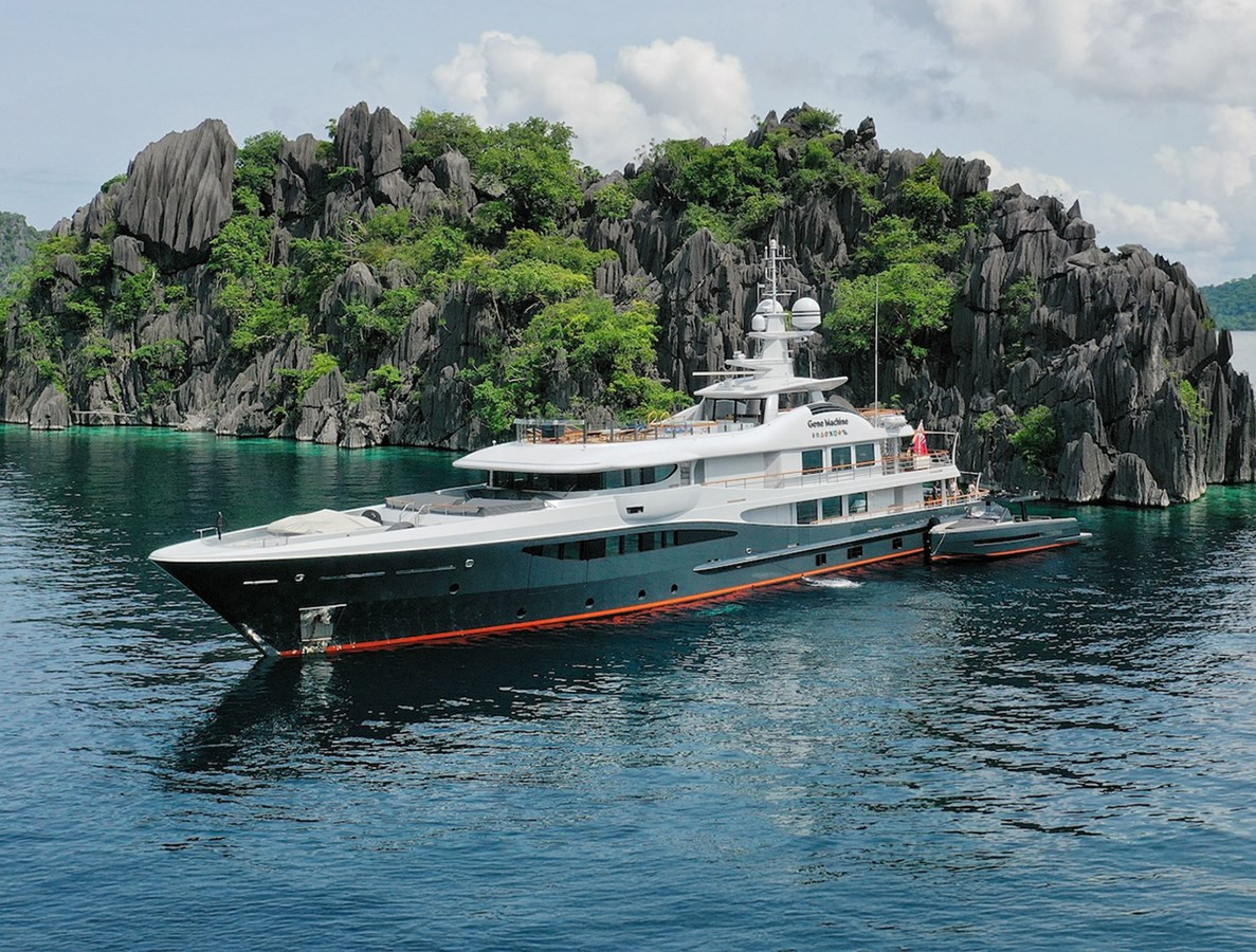 https://arconyachts.ams3.digitaloceanspaces.com/56238/conversions/large_4581622-optimize.jpg