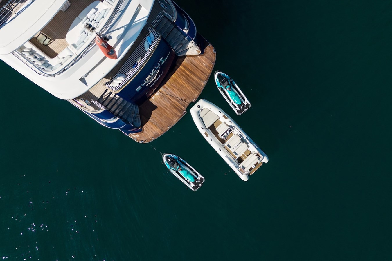 https://arconyachts.ams3.digitaloceanspaces.com/56491/conversions/large_4558149-optimize.jpg