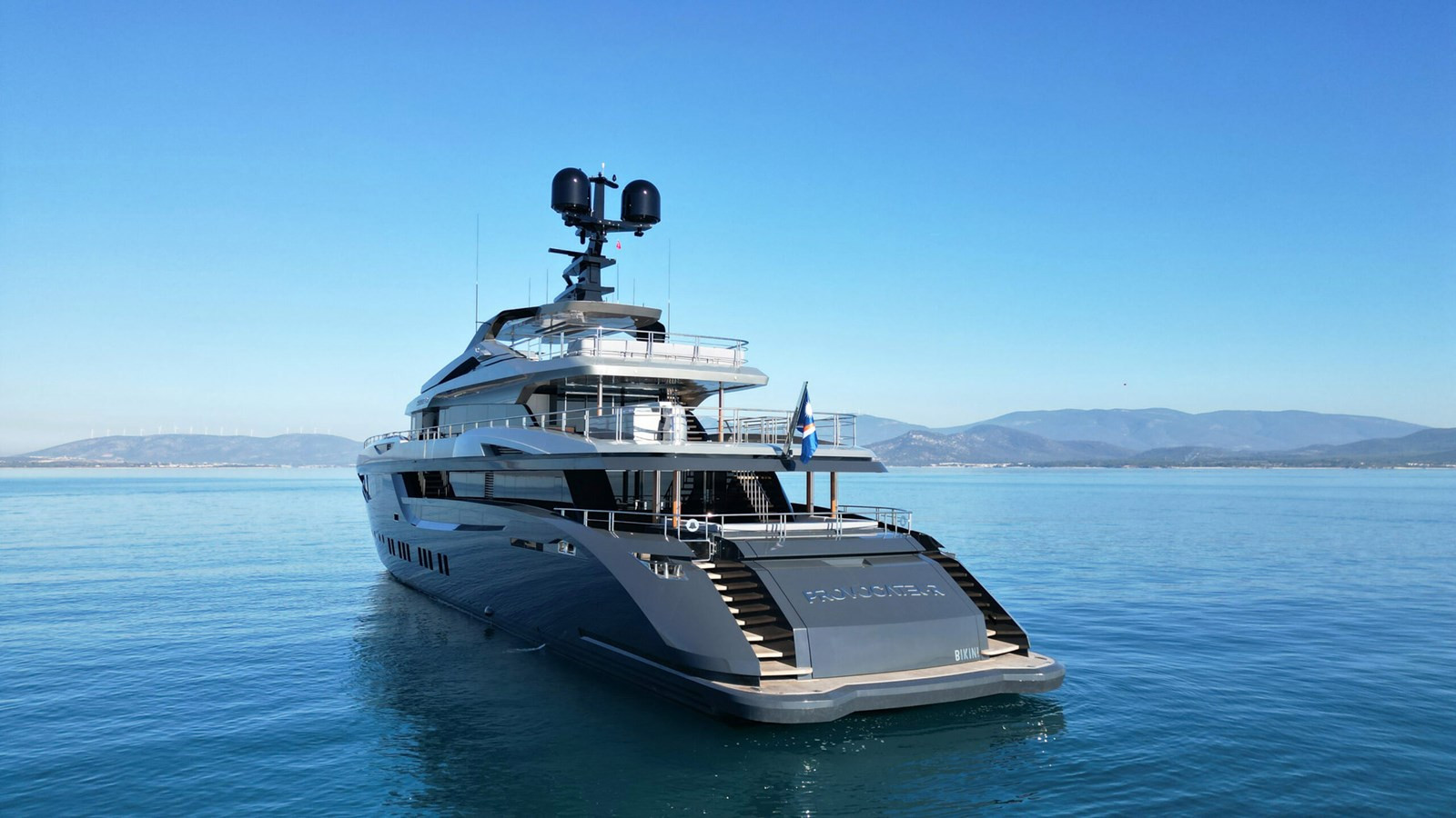 https://arconyachts.ams3.digitaloceanspaces.com/57060/conversions/large_4688162-optimize.jpg